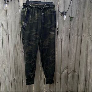 American Eagle Outfitters Men's Camo Jogger Pants Zip Pockets Drawstring Size S